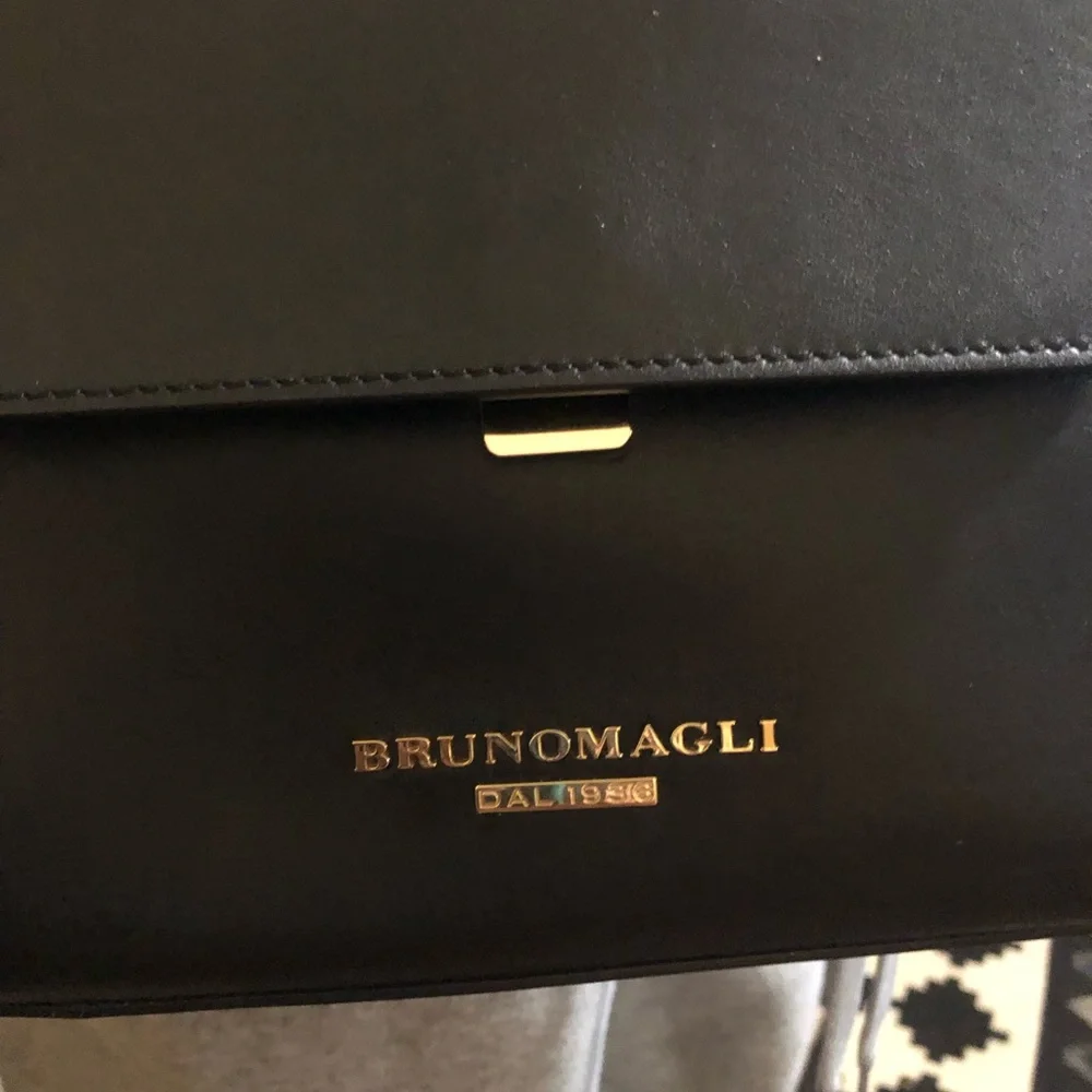 BRUNO MAGLI Black Leather Flap Leather Crossbody Bag Made in Italy